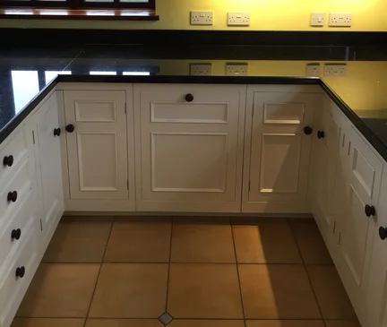 Harvey Jones, kitchen painting West Midlands