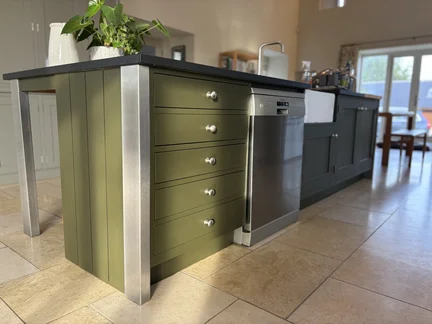 Hand Painted Kitchen Three Ashes, Herefordshire Hand Painted Kitchen Three Ashes, Herefordshire
