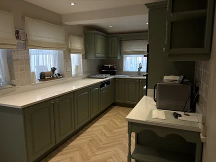 Hand Painted Kitchen Evesham, Worcestershire Hand Painted Kitchen Evesham, Worcestershire