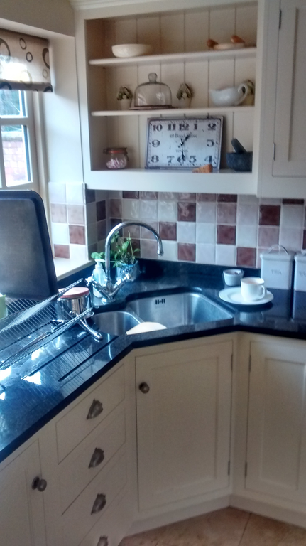 Hand Painted Kitchen Redditch, Worcestershire Hand Painted Kitchen Redditch, Worcestershire