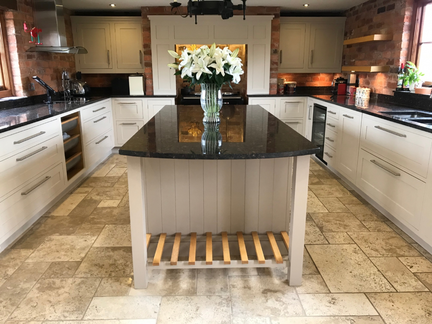 Hand Painted Kitchen Malvern, Worcestershire Hand Painted Kitchen Malvern, Worcestershire