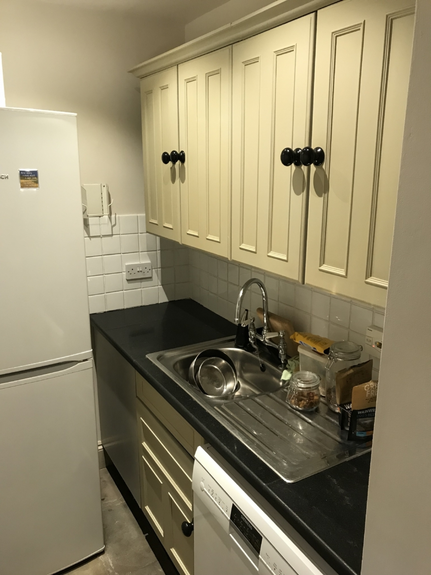 Hand Painted Kitchen Eldersfield - Worcestershire Hand Painted Kitchen Eldersfield - Worcestershire