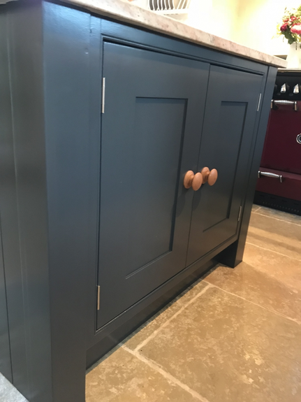 Hand Painted Kitchen Clifton-upon-Teme, Worcestershire Hand Painted Kitchen Clifton-upon-Teme, Worcestershire