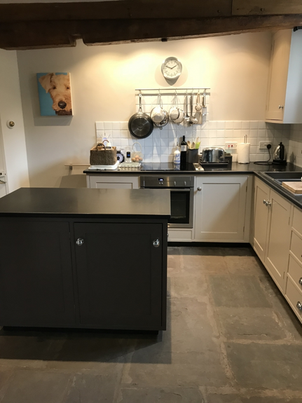 Hand Painted Kitchen Eldersfield - Worcestershire Hand Painted Kitchen Eldersfield - Worcestershire