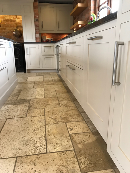 Hand Painted Kitchen Malvern, Worcestershire Hand Painted Kitchen Malvern, Worcestershire