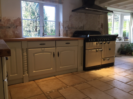 Hand Painted Kitchen Bournheath, Worcestershire Hand Painted Kitchen Bournheath, Worcestershire