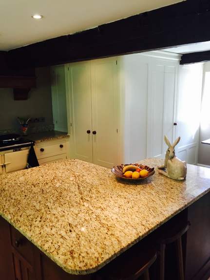 Hand Painted Kitchen Ombersley - Worcestershire Hand Painted Kitchen Ombersley - Worcestershire