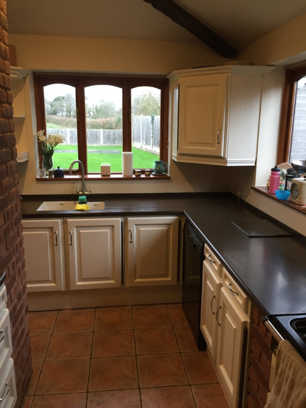 Hand Painted Kitchen Himbleton, Worcestershire Hand Painted Kitchen Himbleton, Worcestershire