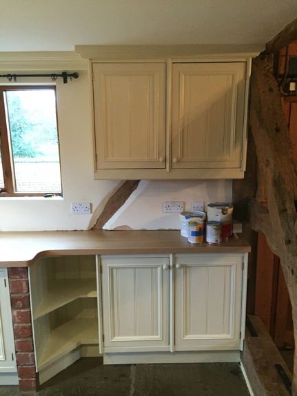 Hand Painted Kitchen Borough Green, Worcestershire Hand Painted Kitchen Borough Green, Worcestershire