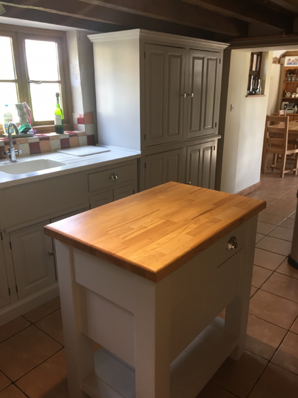 Hand Painted Kitchen Craven Arms, Shropshire Hand Painted Kitchen Craven Arms, Shropshire