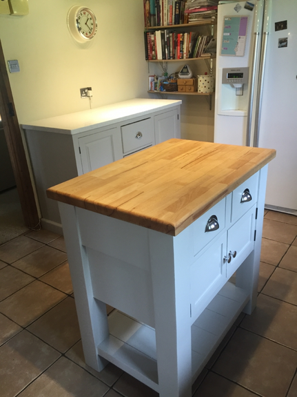 Hand Painted Kitchen Craven Arms, Shropshire Hand Painted Kitchen Craven Arms, Shropshire