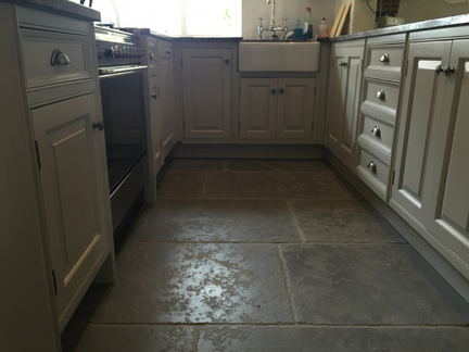 Hand Painted Kitchen Little Comberton, Worcestershire Hand Painted Kitchen Little Comberton, Worcestershire