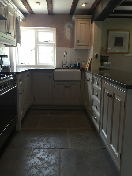 Hand Painted Kitchen Little Comberton, Worcestershire Hand Painted Kitchen Little Comberton, Worcestershire