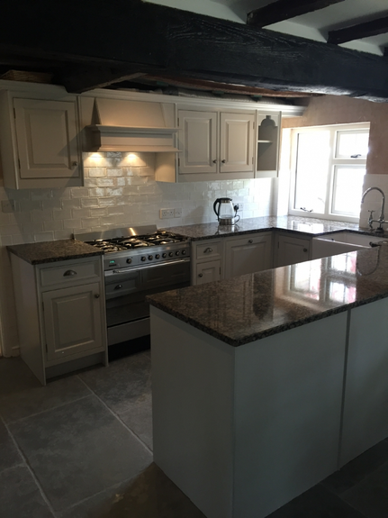 Hand Painted Kitchen Little Comberton, Worcestershire Hand Painted Kitchen Little Comberton, Worcestershire