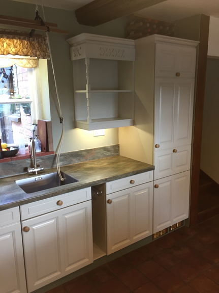Hand Painted Kitchen Knightwick, Worcestershire Hand Painted Kitchen Knightwick, Worcestershire