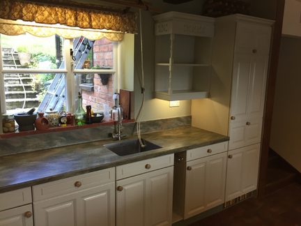 Hand Painted Kitchen Knightwick, Worcestershire Hand Painted Kitchen Knightwick, Worcestershire