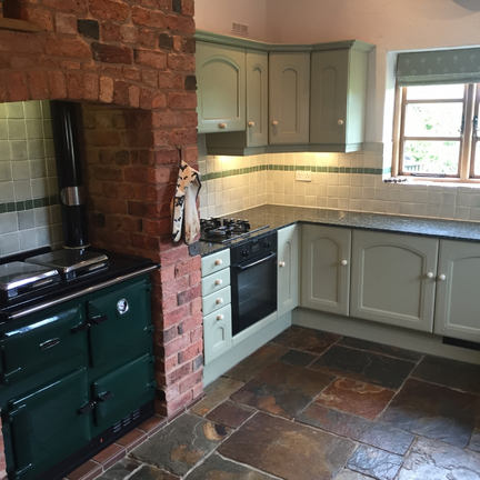 Hand Painted Kitchen Ockeridge, Worcestershire Hand Painted Kitchen Ockeridge, Worcestershire