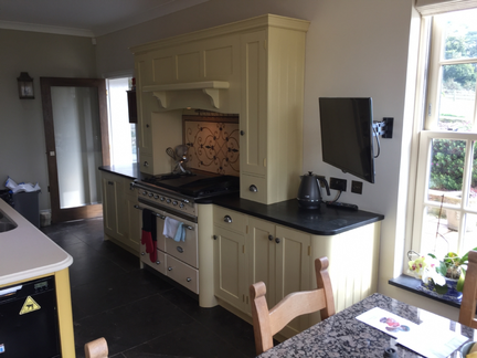 Hand Painted Kitchen Great Ryton, Shropshire Hand Painted Kitchen Great Ryton, Shropshire