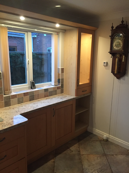 Hand Painted Kitchen Lower Broadheath - Worcestershire Hand Painted Kitchen Lower Broadheath - Worcestershire