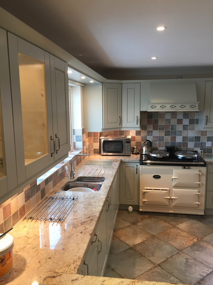 Hand Painted Kitchen Lower Broadheath - Worcestershire Hand Painted Kitchen Lower Broadheath - Worcestershire