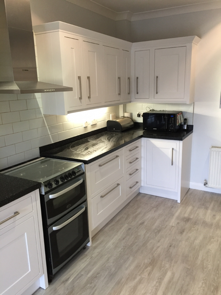 Hand Painted Kitchen Bournville - Birmingham Hand Painted Kitchen Bournville - Birmingham