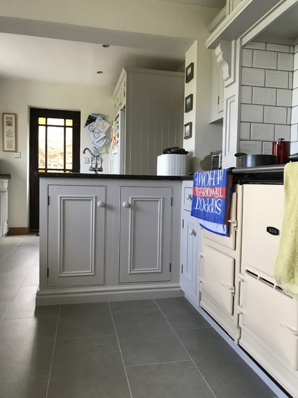 Hand Painted Kitchen Stanley, Staffordshire