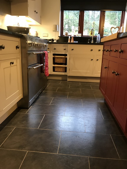 Hand Painted Kitchen Stourbridge - Worcestershire Hand Painted Kitchen Stourbridge - Worcestershire