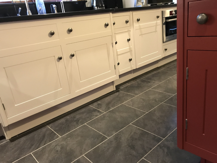 Hand Painted Kitchen Stourbridge - Worcestershire Hand Painted Kitchen Stourbridge - Worcestershire