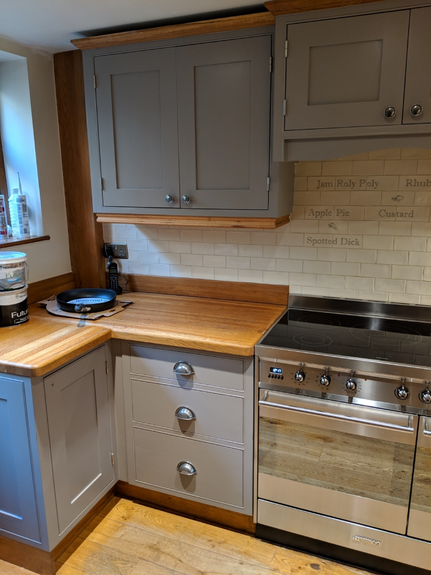 Hand Painted Kitchen Kingsthorne - Herefordshire Hand Painted Kitchen Kingsthorne - Herefordshire