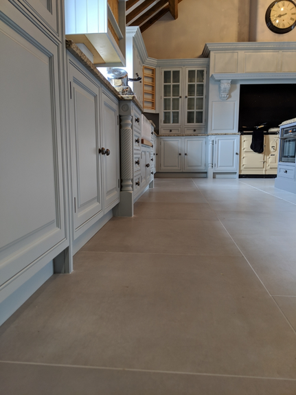 Hand Painted Kitchen Bournheath - Worcestershire Hand Painted Kitchen Bournheath - Worcestershire