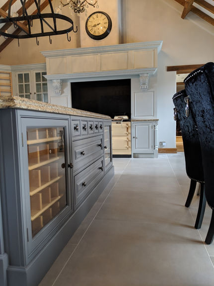 Hand Painted Kitchen Bournheath - Worcestershire Hand Painted Kitchen Bournheath - Worcestershire