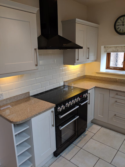 Hand Painted Kitchen Much Cowarne - Herefordshire Hand Painted Kitchen Much Cowarne - Herefordshire