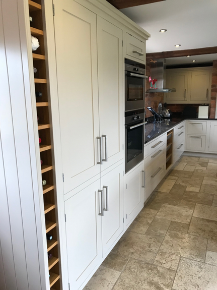 Hand Painted Kitchen Malvern, Worcestershire Hand Painted Kitchen Malvern, Worcestershire